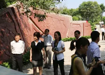 合肥大蜀山公園——抗戰紀念浮雕文化墻